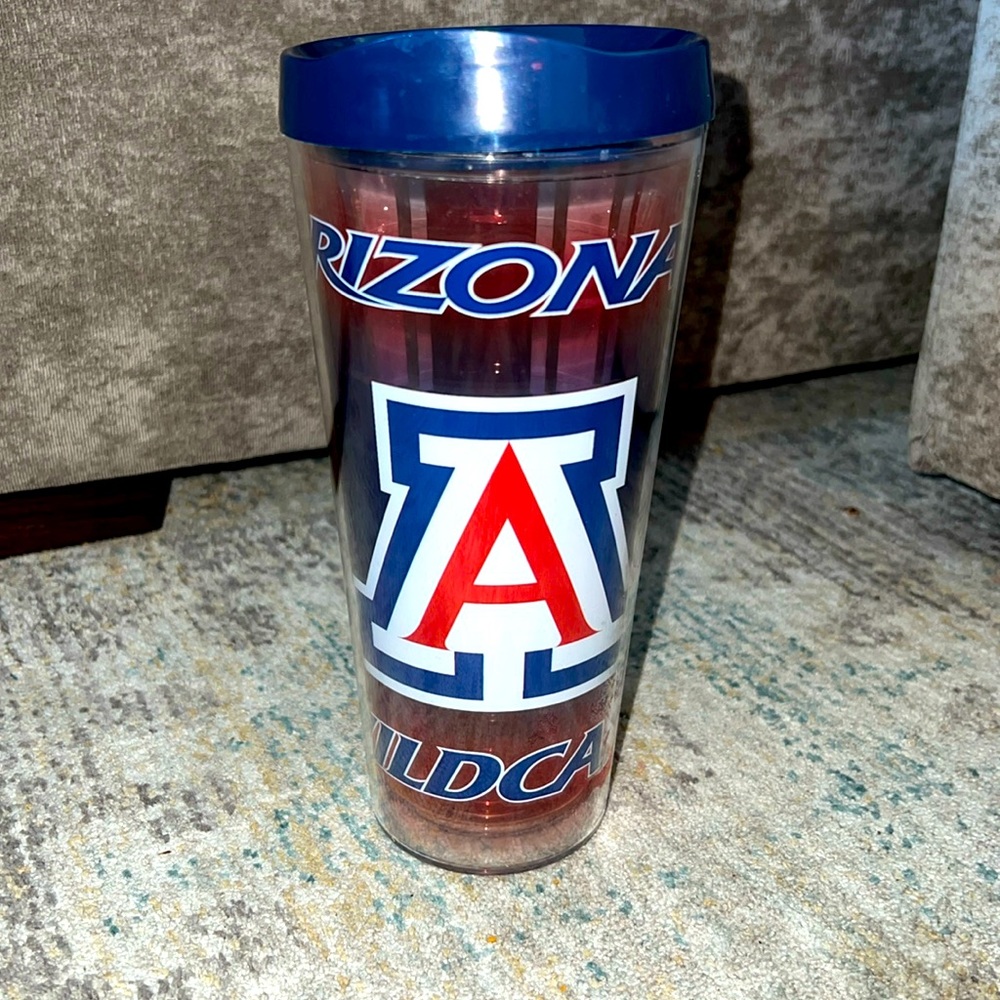 University of Arizona 22oz Tumbler